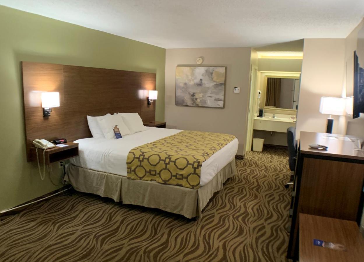 Baymont By Wyndham Griffin Hotel Exterior foto