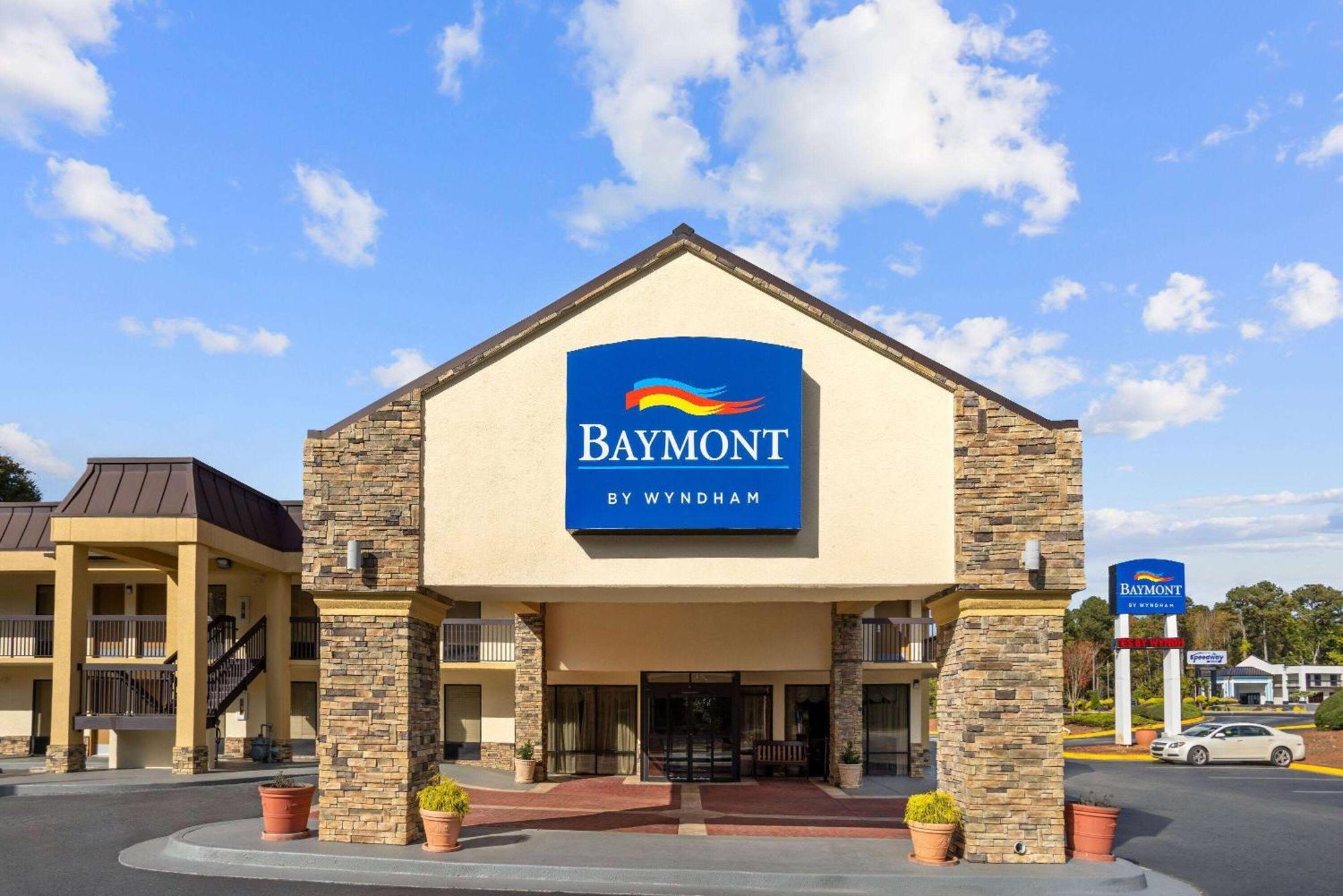 Baymont By Wyndham Griffin Hotel Exterior foto